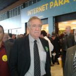 PREFEITO MOÉSIO LOIOLA ASSINA TERMO DE ADESÃO DO PROGRAMA INTERNET PARA TODOS