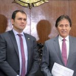 Eunício e Moses garantem R$ 325 mil para a construção de açude em Campos Sales