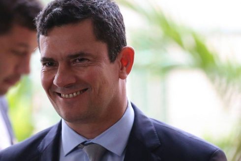 Moro e Camilo se encontram para resolver crise no Ceará