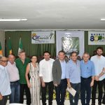 Moésio Loiola participa de reunião na cidade de Mauriti