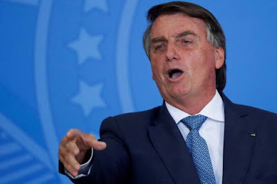 Bolsonaro não sabe como sair da crise criada pelos combustíveis, que fez preços dispararem