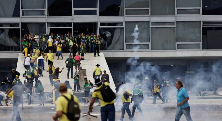 Invasão em Brasília completa um mês; prejuízo chegou a R$ 21 milhões e 1,4 mil foram presos