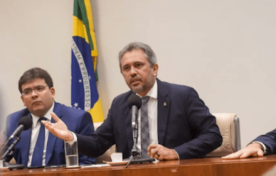 ELMANO ENCONTRA GOVERNADOR DO PIAUÍ E FALA DA FERROVIA TRANSNORDESTINA