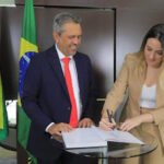 JADE ROMERO ASSUME INTERINAMENTO O GOVERNO DO CEARÁ