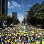 Apoiadores de Bolsonaro protestam contra Moraes e Lula e pedem anistia, em Fortaleza