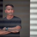CONDENADO, BOLSONARO FICA EM CASA OU EM PRESÍDIO?
