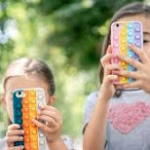 CELULAR ANTES DOS 12 ANOS ELEVA RISCO DE DEPRESSÃO