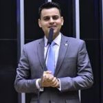 Deputado Yury do Paredão aprova projeto que cria a Rota Turística Religiosa do Cariri