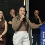 Vereadora e presidente da Câmara Municipal de Campos Sales, Cláudia Costa, participa da inauguração da Praça José Osmiro Coelho, na comunidade do Caldeirão