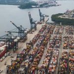 Tarifaço entra em vigor e pode encarecer produtos brasileiros nos EUA