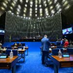 PEC que acaba com a ESCALA 6X1 é aprovada em 2° turno